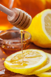 5 amazing benefits of drinking warm water with honey