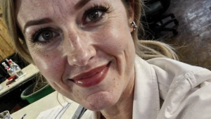 Years After I Graduated, My School Bullies Tried to Humiliate Me at Work – They Didn’t Expect Instant Karma