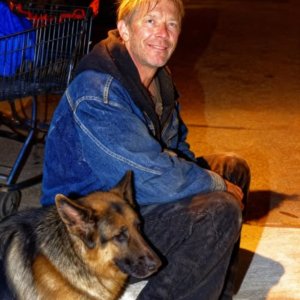 I Never Expected That Helping a Stranger Would Change Everything