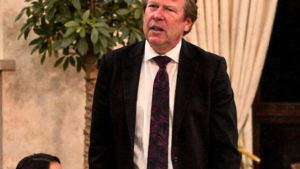 My Dad’s New Wife Kept Sabotaging My Mom and Calling Herself My ‘Bonus Mom’ – What She Did at My Wedding Was the Final Straw