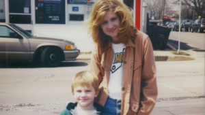 On a Trip with His Foster Family, Teenage Boy Runs Away to Find His Real Family after Spotting an Old Sign — Story of the Day
