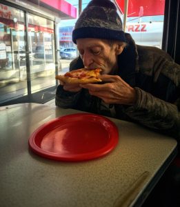 A Pizza Shop Cashier Spent 8 Days Helping a Homeless Man Find His Family