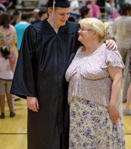 My Classmates Mocked Me for Being a Garbage Collector’s Son – on Graduation Day, I Said Something They’ll Never Forget